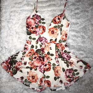 Floral Romper🌸
